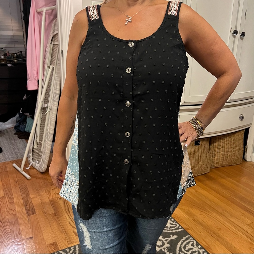Boutique tank